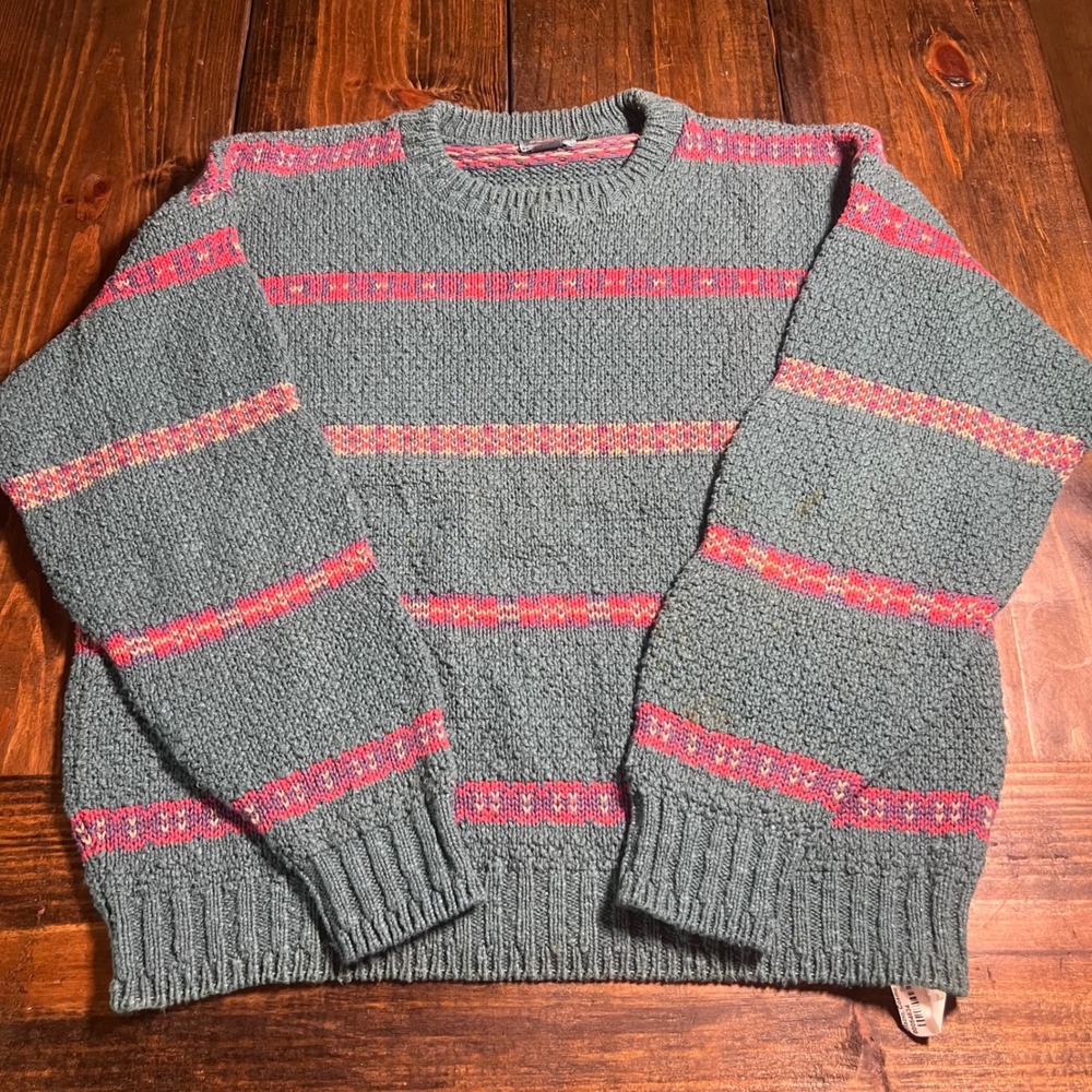 Vintage Woolrich Mens Large Cotton Crewneck Sweater Made in USA Striped Blue